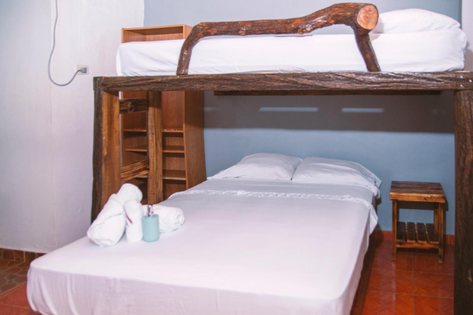 Hospedaje Villamar Nueva Gorgona Ngoại thất bức ảnh
